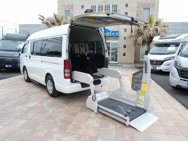 トヨタ レジアスエース