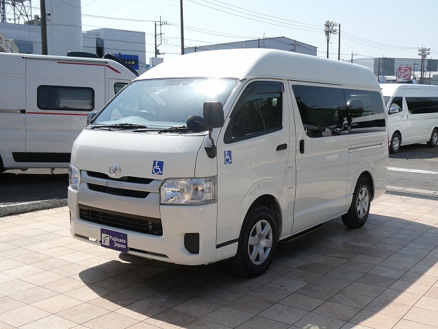 トヨタ ハイエース