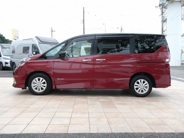 日産 セレナ