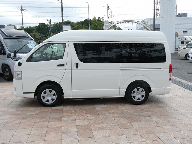 トヨタ ハイエース