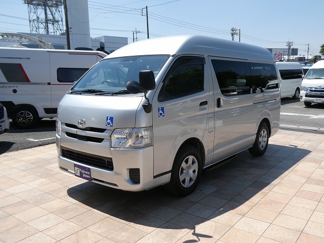 トヨタ レジアスエース